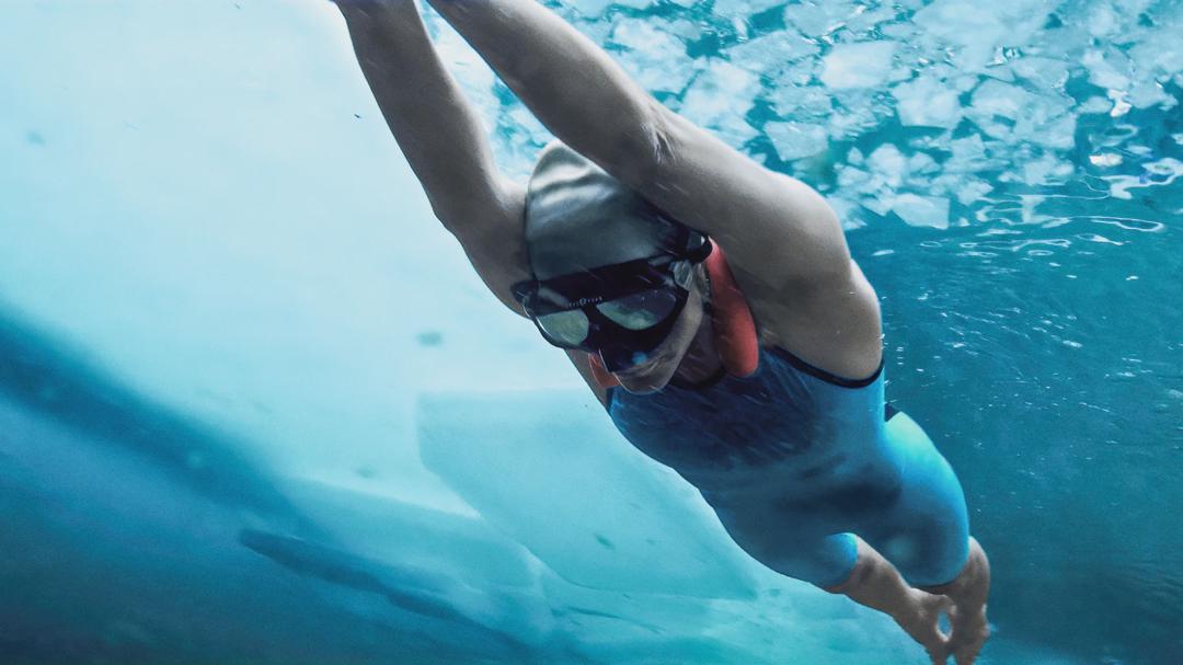 Background image for Hold Your Breath: The Ice Dive