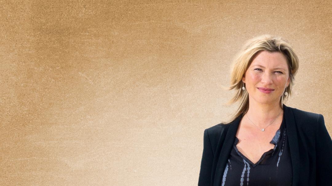 Background image for Candice Renoir