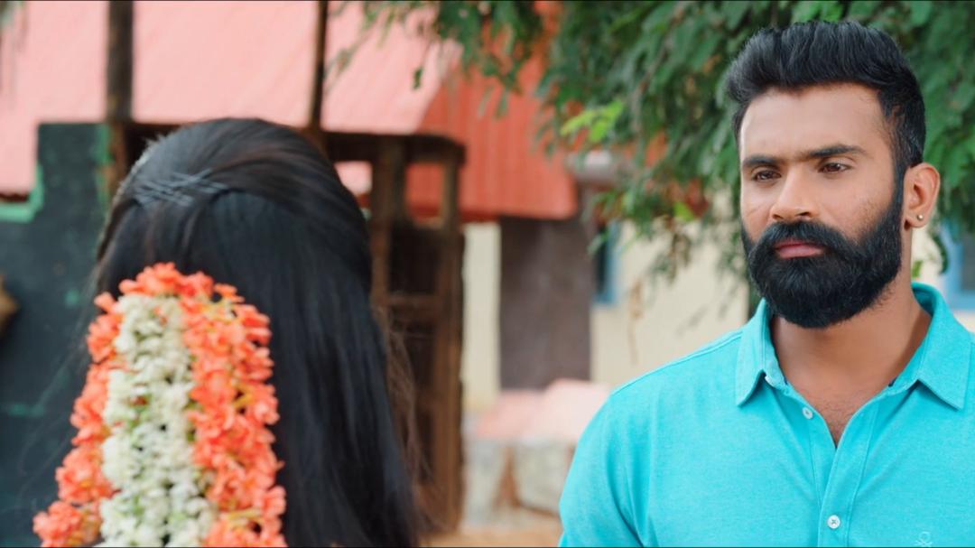 Background image for Ombatthane Dikku
