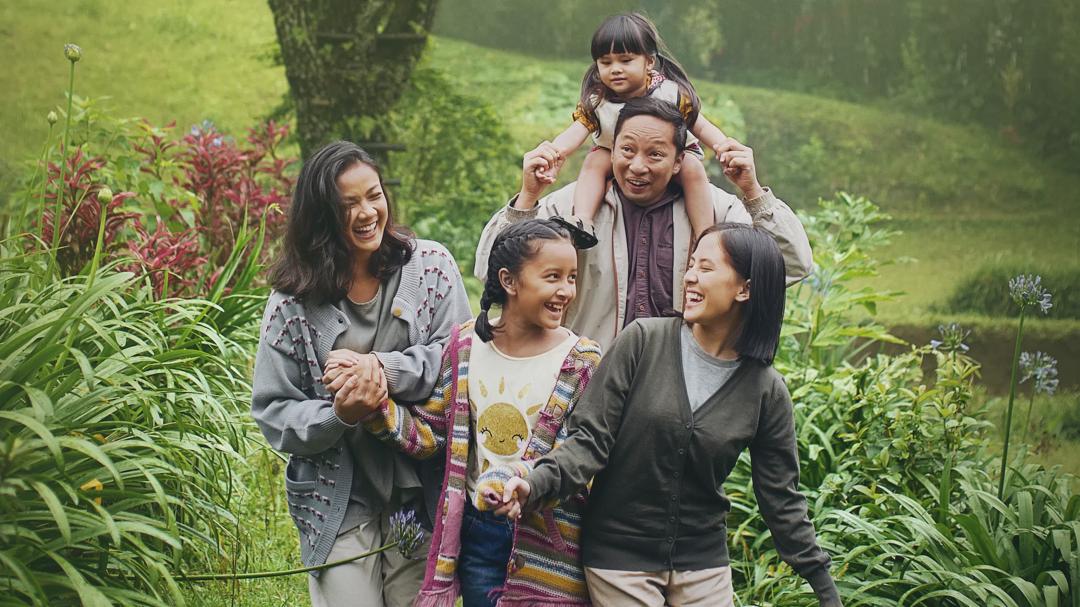 Background image for Cemara's Family 2