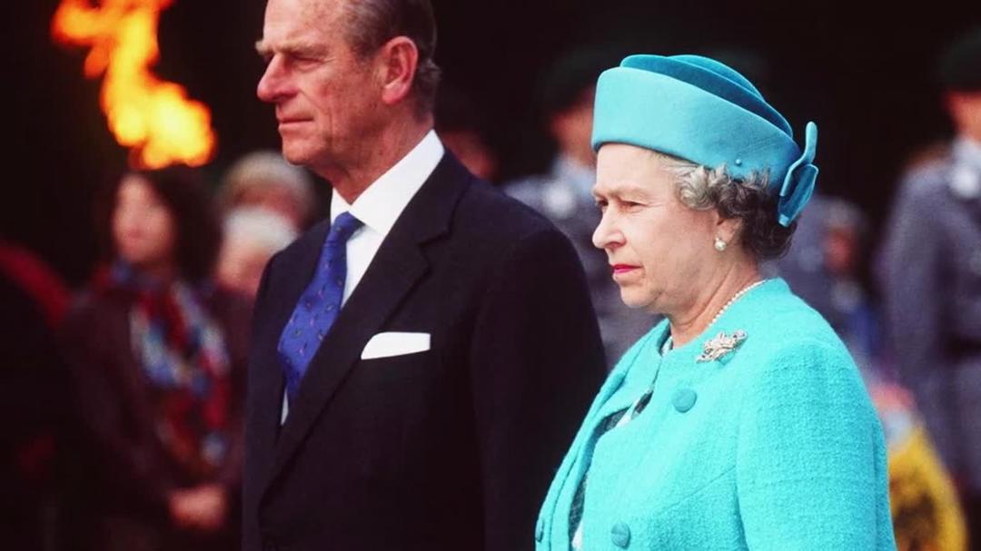 Background image for Elizabeth Windsor