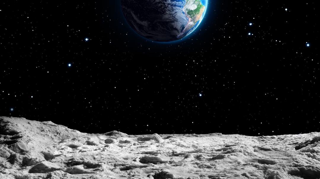 Background image for Return to the Moon: Seconds to Arrival