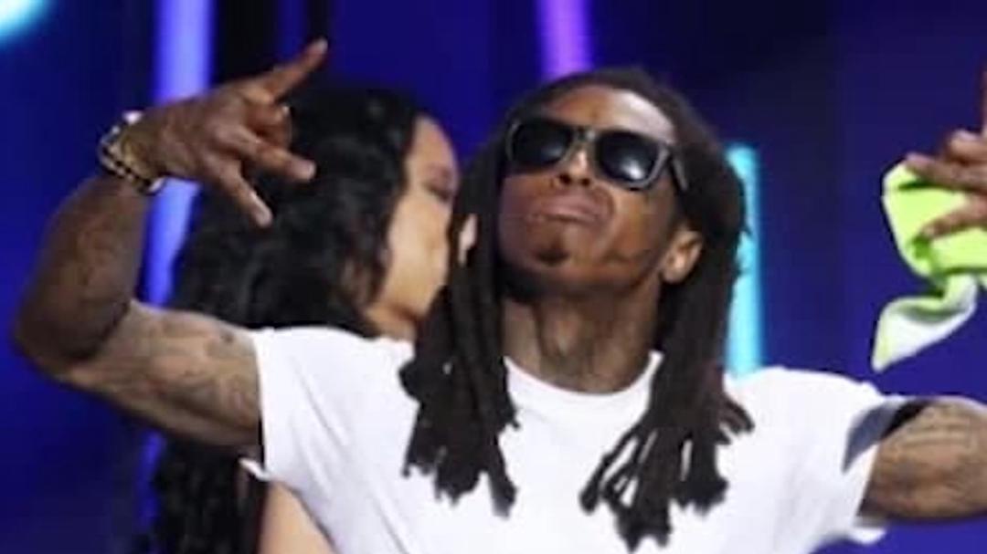 Background image for Lil Wayne: Bling
