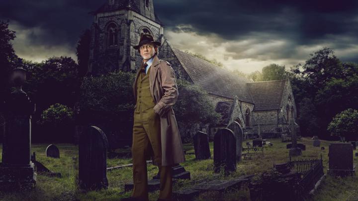 Bıçaklar Çekildi: Ölü Adamın Uyanışı