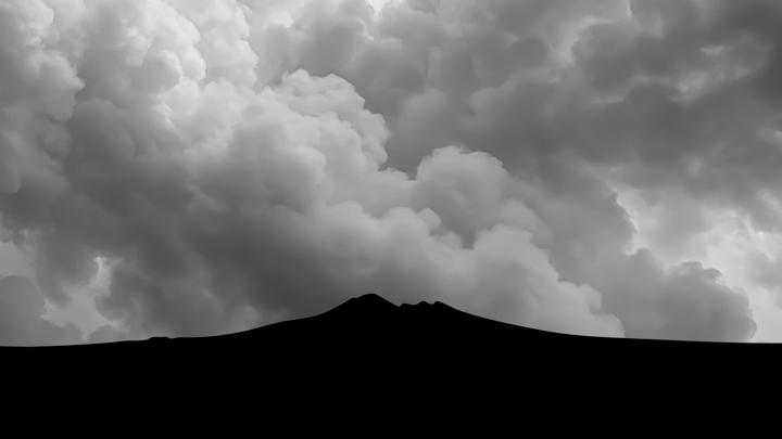 Bulutların Altında