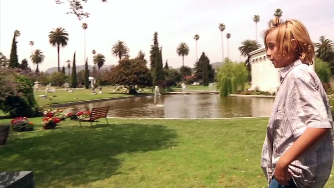 Background image for Dennis and Lois