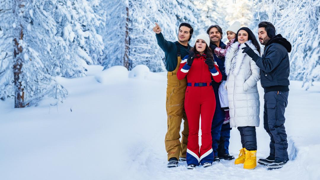 Background image for De viaje con los Derbez