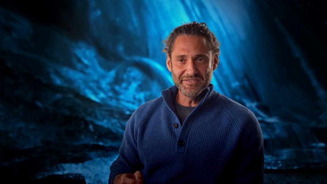 Background image for Secrets in the Ice