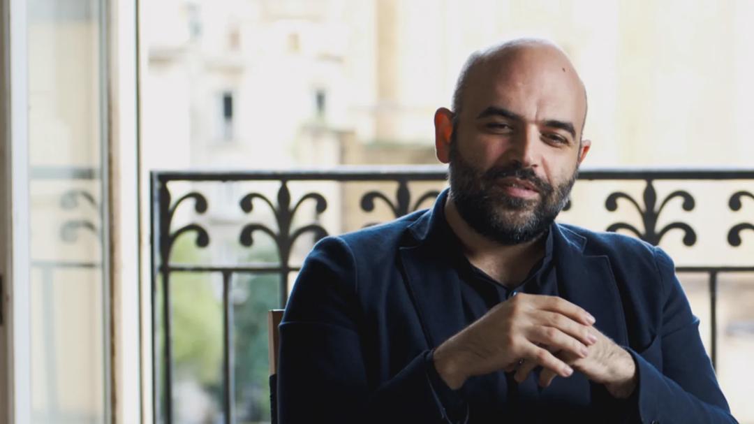 Background image for Posso entrare? An ode to Naples