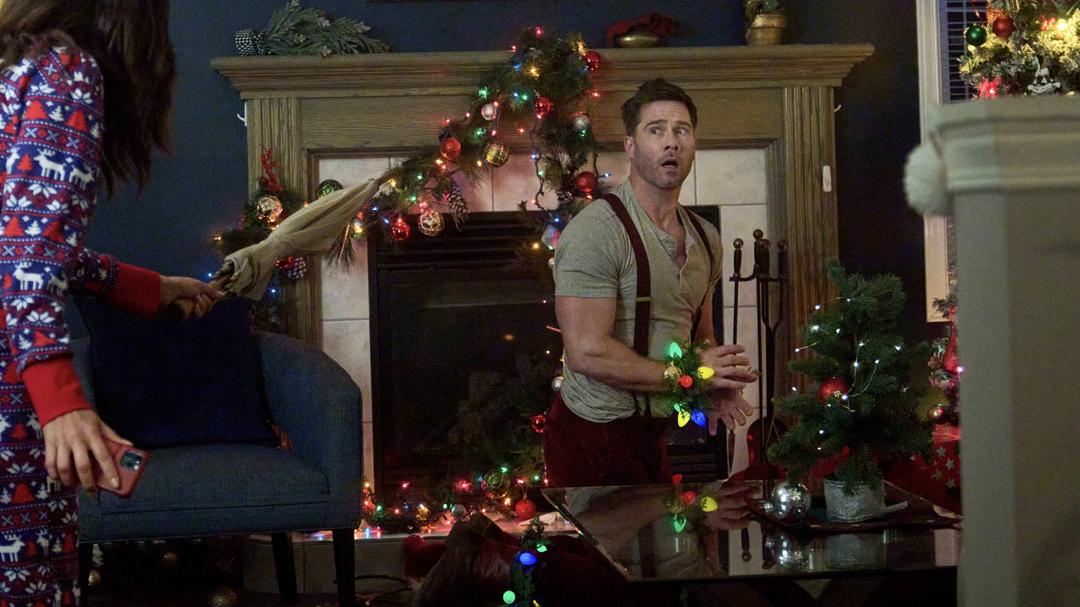 Background image for Catch Me If You Claus