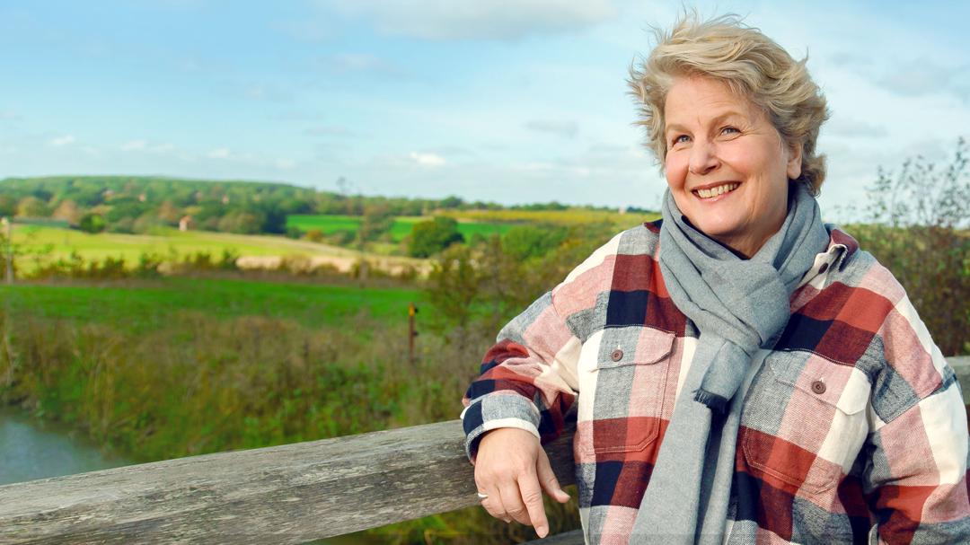 Background image for Extraordinary Escapes with Sandi Toksvig