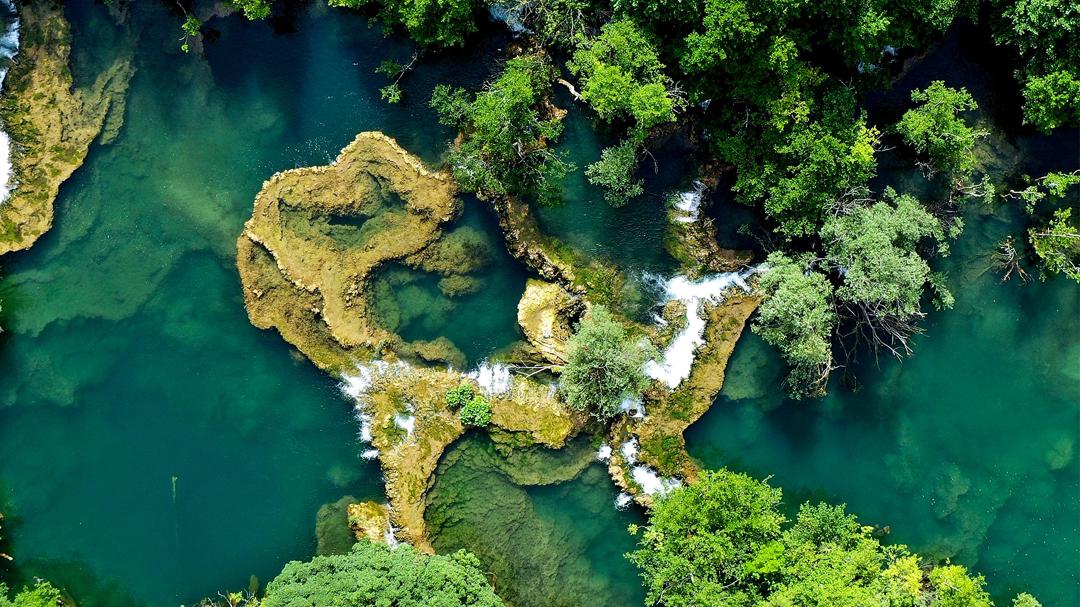 Background image for Earth's Great Rivers II