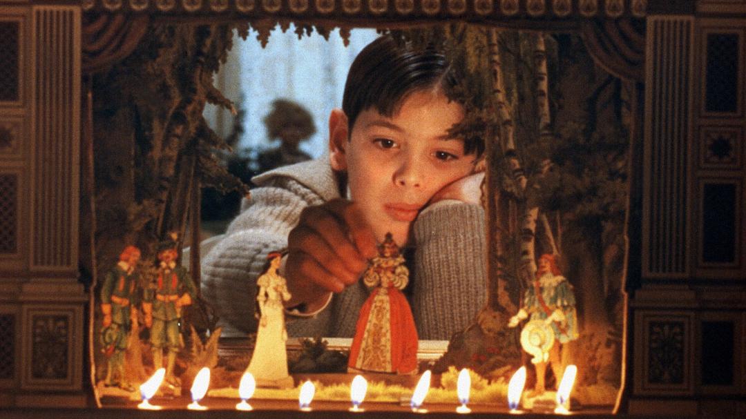 Background image for Fanny and Alexander