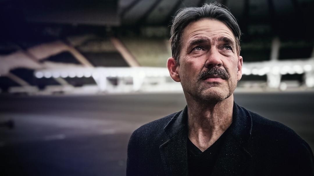 Background image for Dougray Scott Bringing Football Home