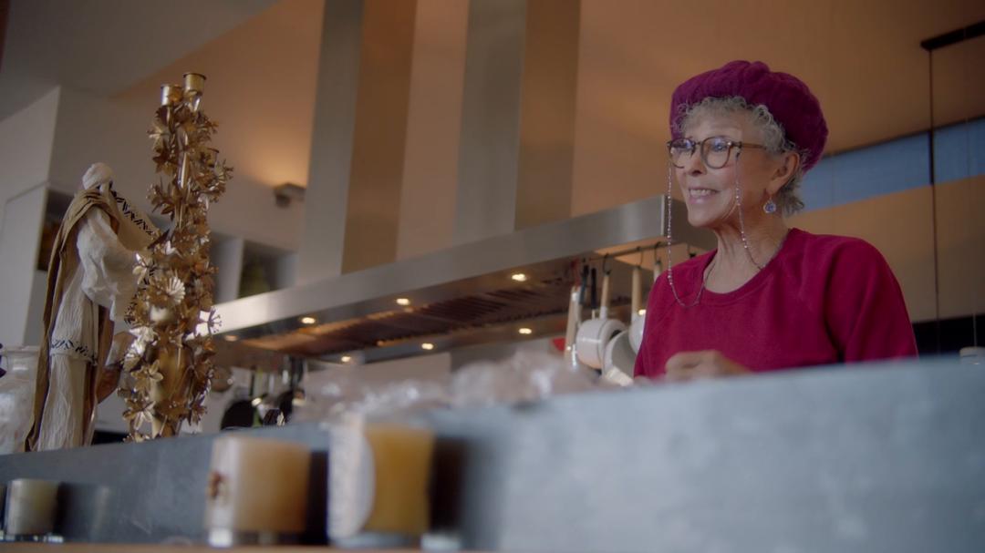 Background image for Rita Moreno: Just a Girl Who Decided to Go for It